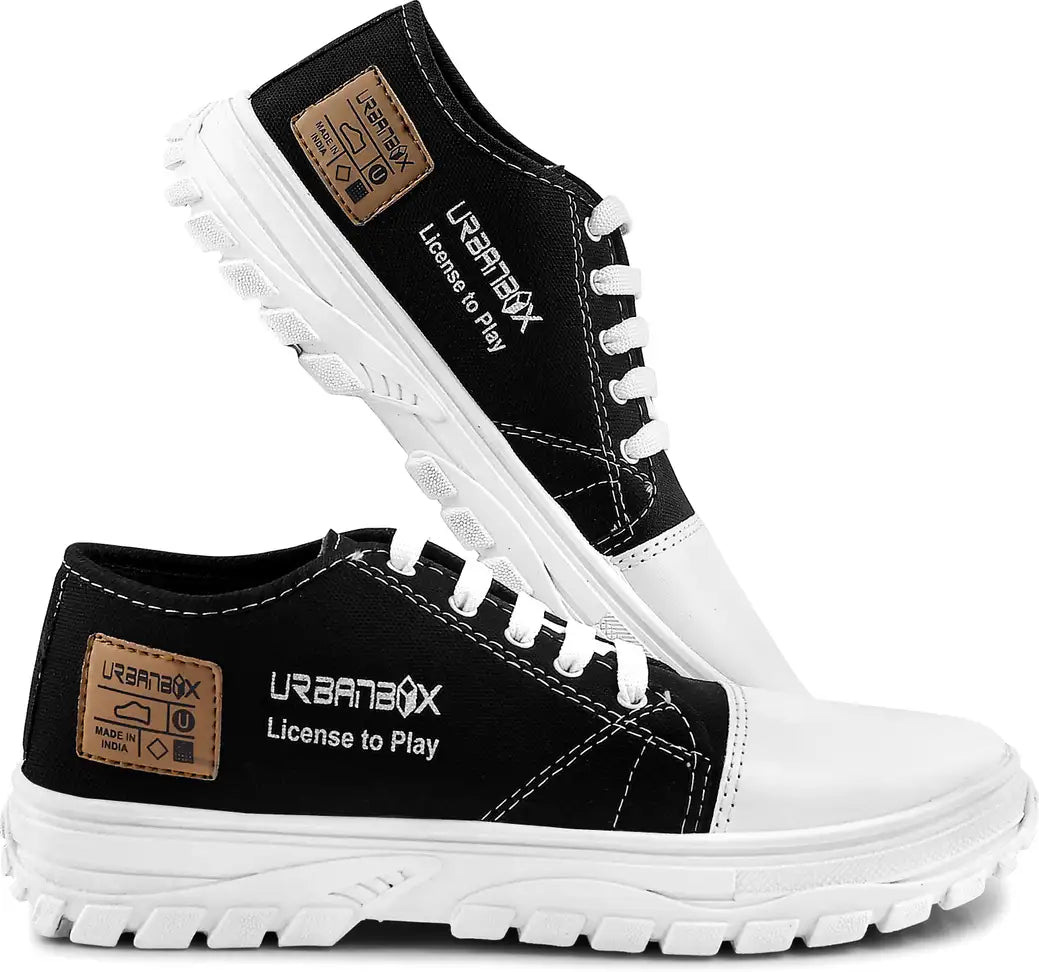 Trendy Casual Sneakers Sneakers For Men (Black, White